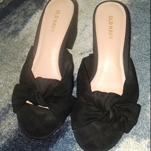 Old Navy Black Heels